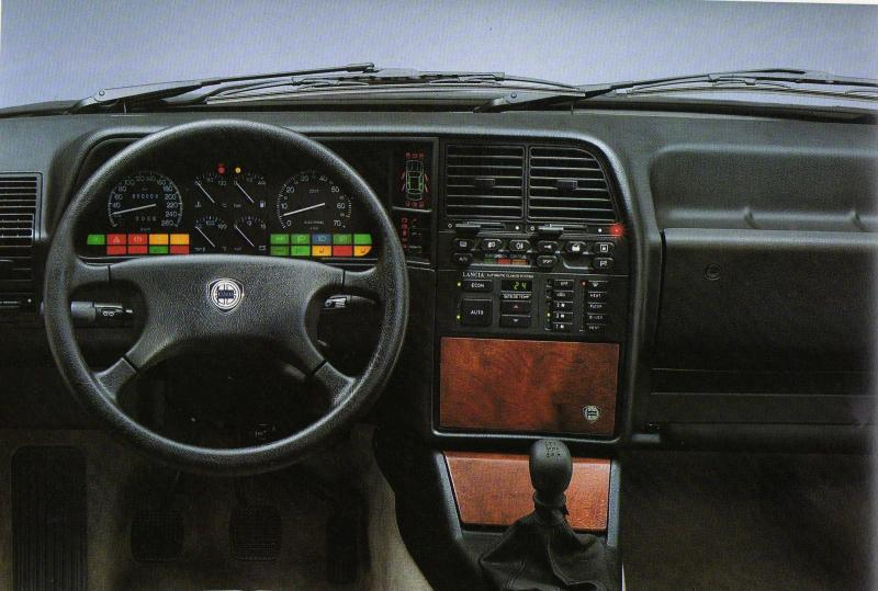 Illustration for article titled Quick Oppo Review: Drove a 1991 Lancia Thema today...